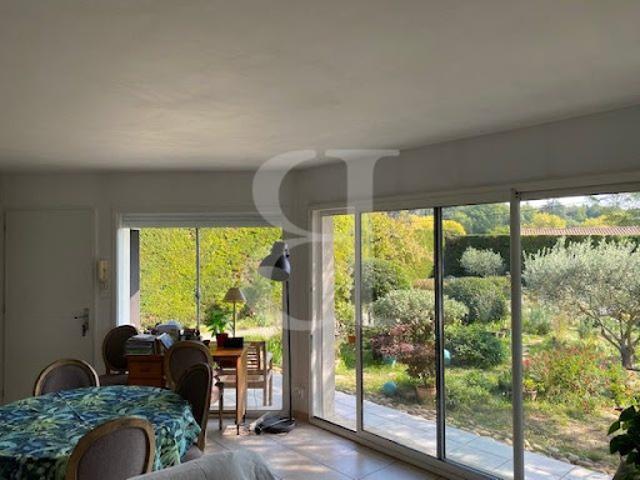 Vente Villa 5 pièces 100 m2 Bédoin