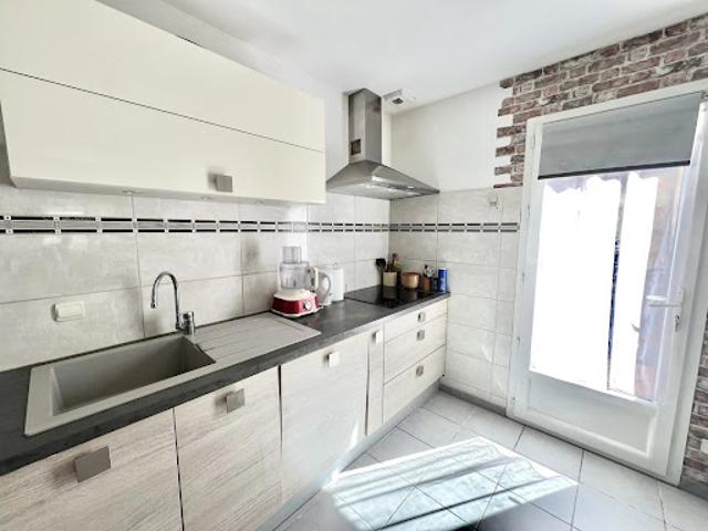 Vente Villa 5 pièces 110.52 m2 Garéoult