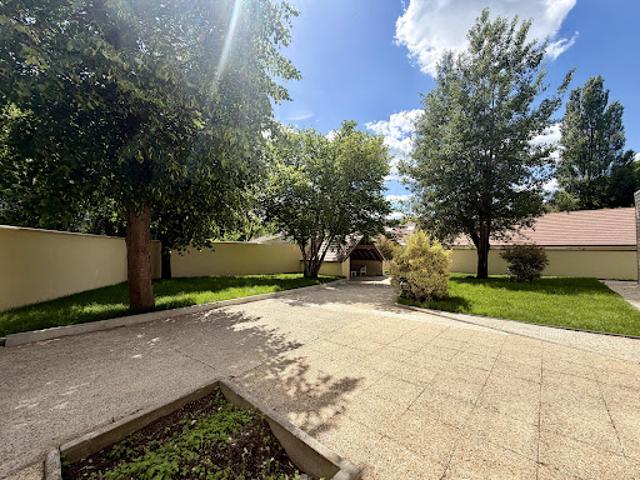 Vente Villa 5 pièces 105 m2 Nemours