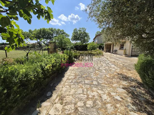 Vente Villa 5 pièces 111 m2 Laudun l'Ardoise