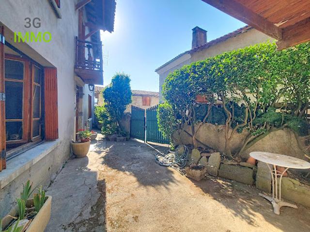Vente Villa 5 pièces 112 m2 Aveux
