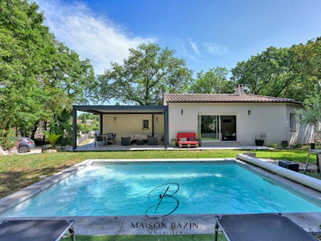 Vente Villa 5 pièces 112 m2 Sainte Anastasie
