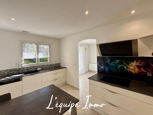 Vente Villa 5 pièces 114 m2 L'Isle Jourdain