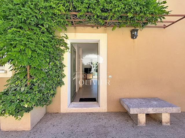 Vente Villa 5 pièces 114 m2 Saint Saturnin lès Apt