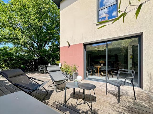 Vente Villa 5 pièces 118.39 m2 Francheville