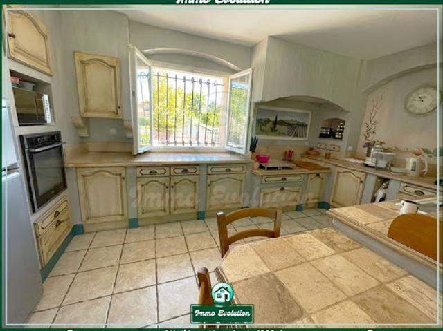 Vente Villa 5 pièces 118 m2 Sainte Cécile les Vignes