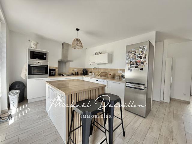 Vente Villa 5 pièces 119 m2 Nimes