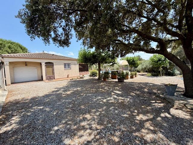 Vente Villa 5 pièces 120 m2 Villemoustaussou