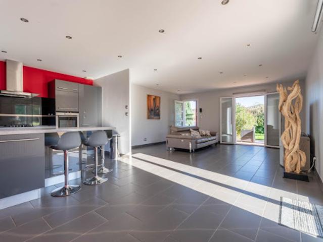 Vente Villa 5 pièces 102 m2 Lozanne