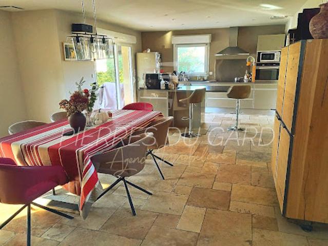 Vente Villa 5 pièces 122 m2 Rousson