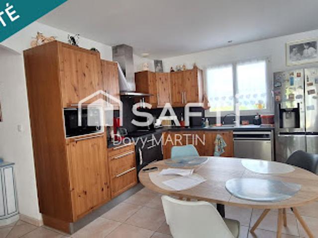 Vente Villa 5 pièces 125 m2 Curvalle