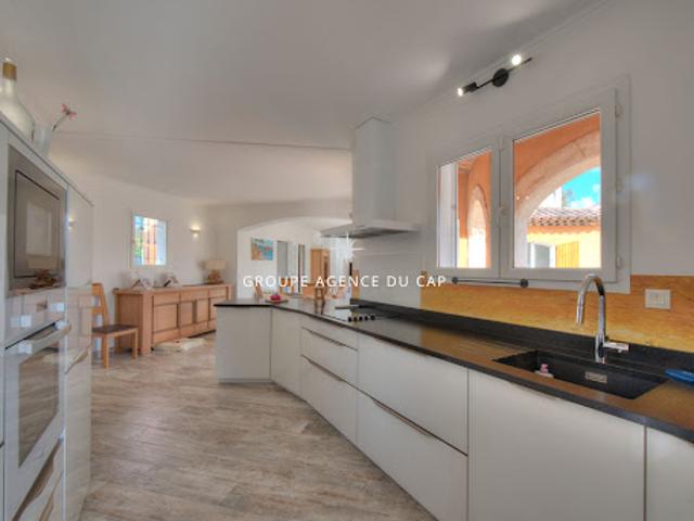 Vente Villa 5 pièces 125 m2 Saint raphael