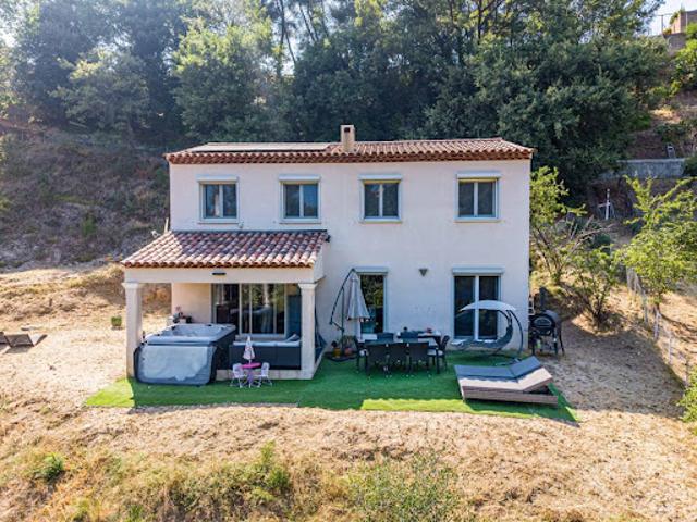 Vente Villa 5 pièces 126 m2 Colomars