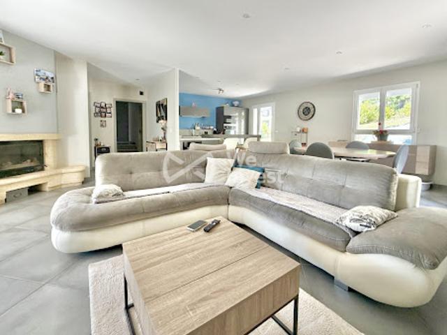 Vente Villa 5 pièces 127.85 m2 Enval