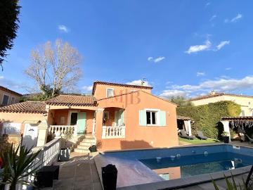 Vente Villa 5 pièces 128.8 m2 Châteauneuf le Rouge