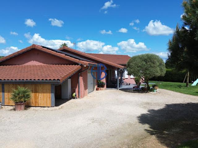 Vente Villa 5 pièces 130.81 m2 La Côte Saint André