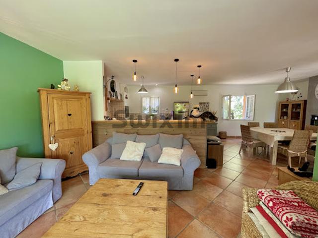 Vente Villa 5 pièces 130 m2 Cruviers Lascours