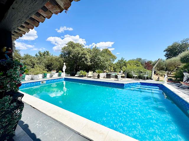 Vente Villa 5 pièces 130 m2 Besse sur Issole