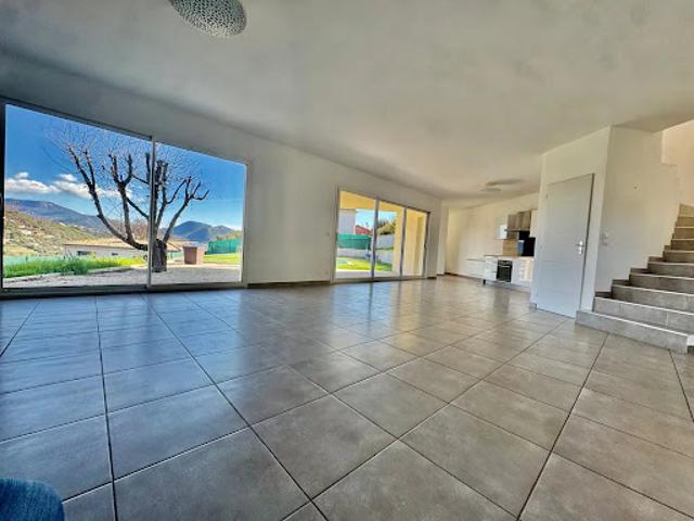 Vente Villa 5 pièces 130 m2 Nice