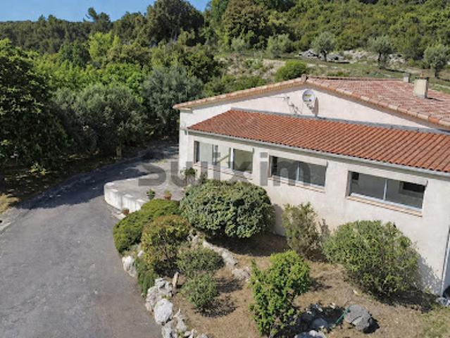 Vente Villa 5 pièces 130 m2 Saint Just et Vacquières