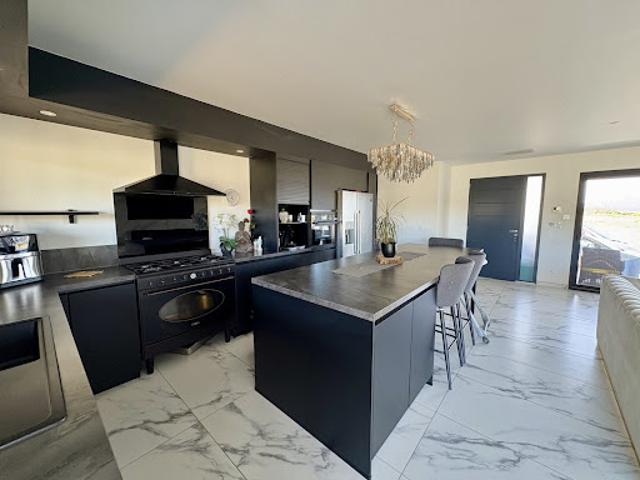 Vente Villa 5 pièces 134 m2 Berriac