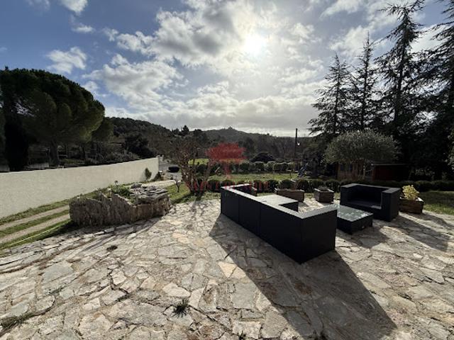 Vente Villa 5 pièces 130 m2 Saint Paul et Valmalle