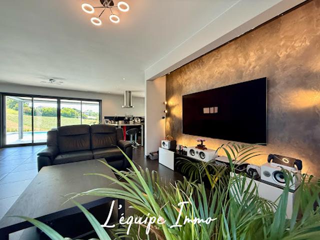 Vente Villa 5 pièces 135 m2 L'Isle Jourdain