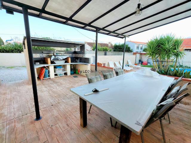 Vente Villa 5 pièces 136 m2 Claira