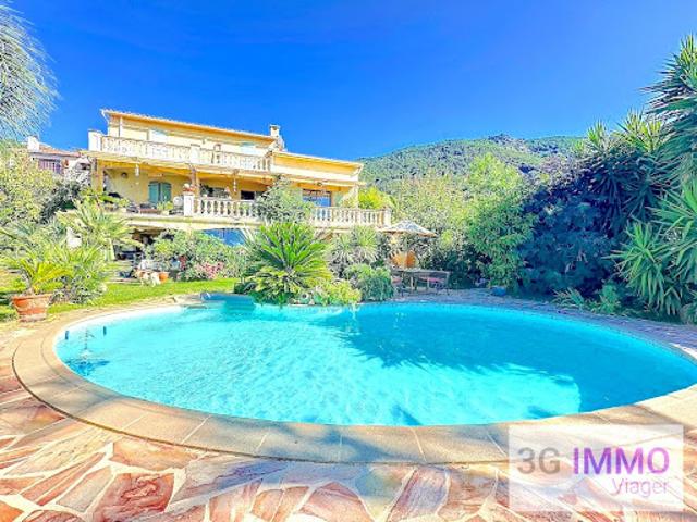 Vente Villa 5 pièces 137 m2 Calcatoggio