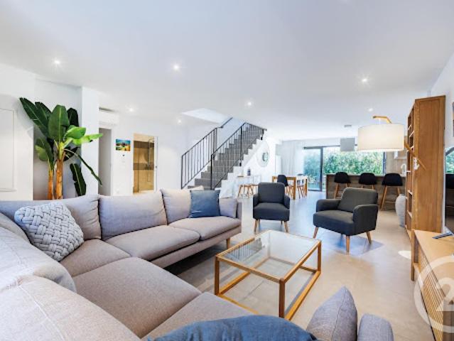 Vente Villa 5 pièces 139.8 m2 Lecci