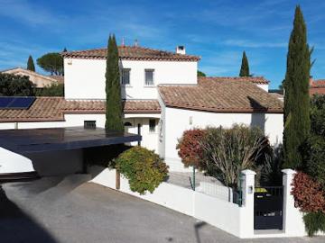 Vente Villa 5 pièces 139 m2 Vailhauquès