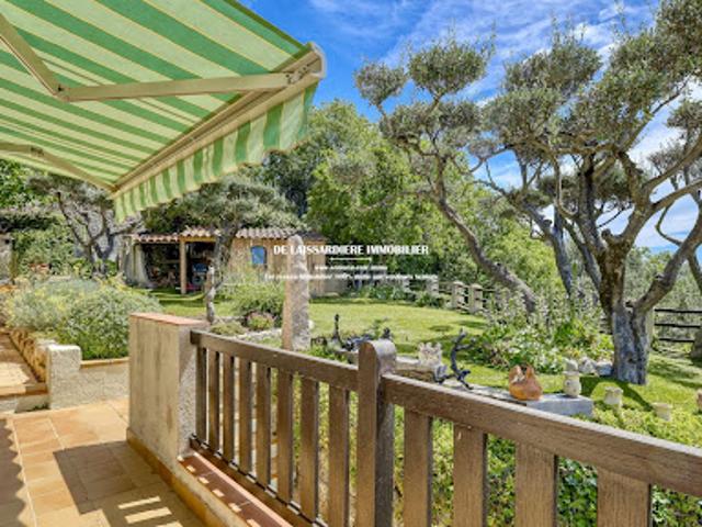 Vente Villa 5 pièces 140 m2 Callas