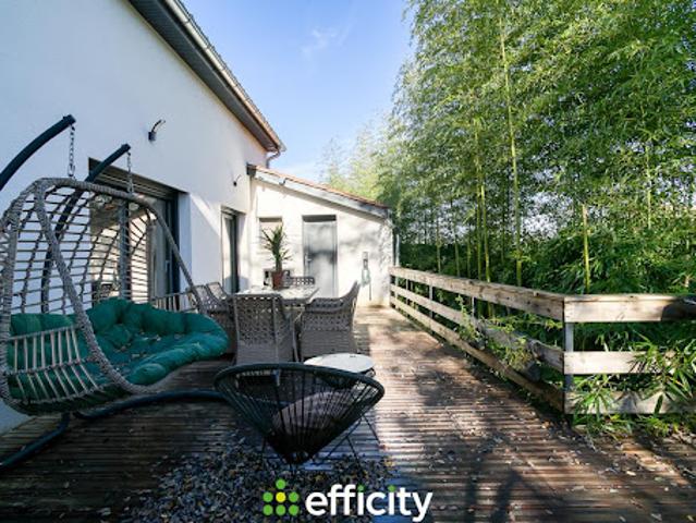 Vente Villa 5 pièces 140 m2 Jassans Riottier