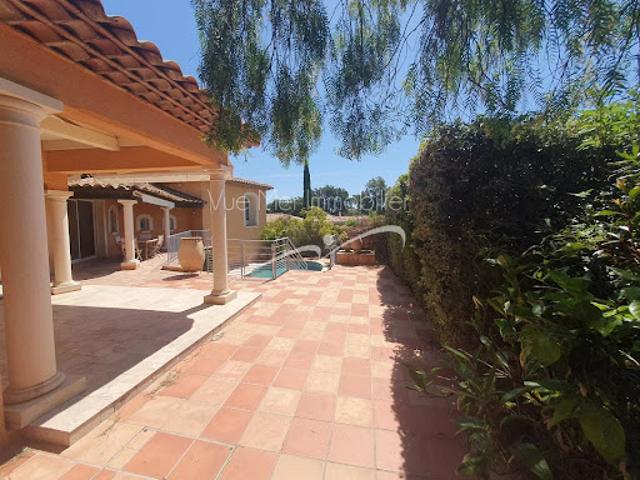Vente Villa 5 pièces 140 m2 Le Lavandou