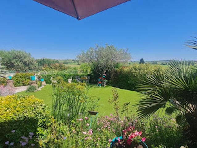 Vente Villa 5 pièces 141 m2 Saint Geniès de Fontedit