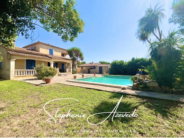 Vente Villa 5 pièces 142.46 m2 Nimes