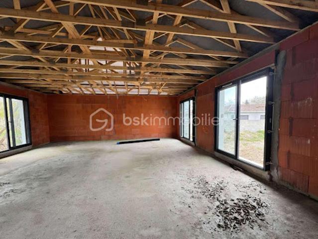 Vente Villa 5 pièces 142 m2 Carbonne