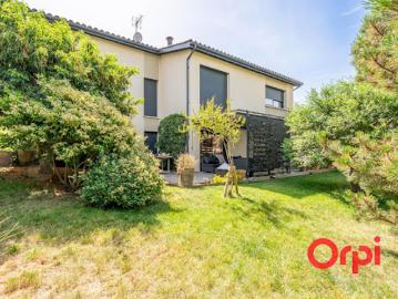 Vente Villa 5 pièces 144 m2 Saint Pierre la Palud