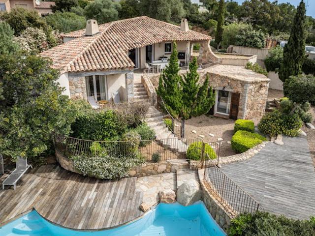 Vente Villa 5 pièces 144 m2 Sainte lucie de porto vecchio