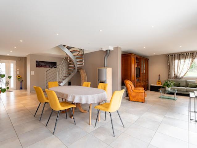 Vente Villa 5 pièces 145 m2 Elven