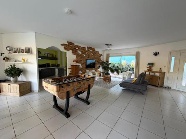 Vente Villa 5 pièces 146.87 m2 Dommartin