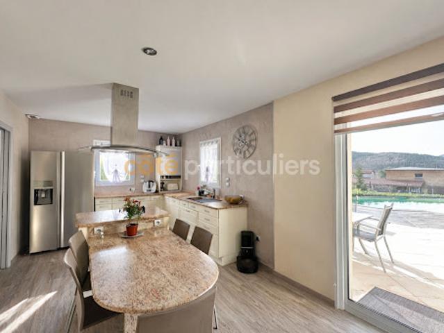 Vente Villa 5 pièces 149 m2 Coubon