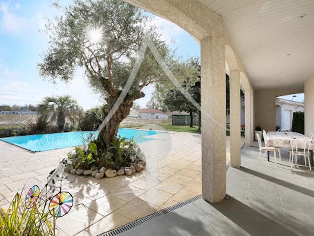 Vente Villa 5 pièces 150 m2 Lavernose Lacasse