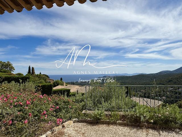 Vente Villa 5 pièces 150 m2 La Croix Valmer