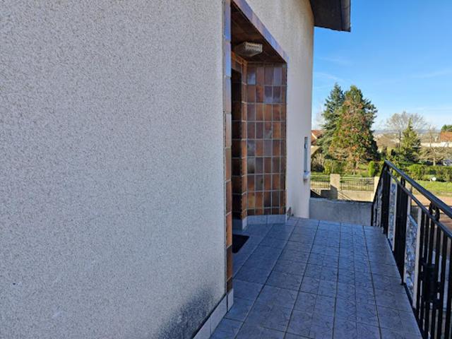 Vente Villa 5 pièces 151 m2 Commelle Vernay