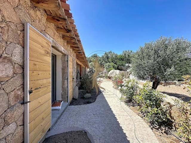 Vente Villa 5 pièces 152 m2 Sotta
