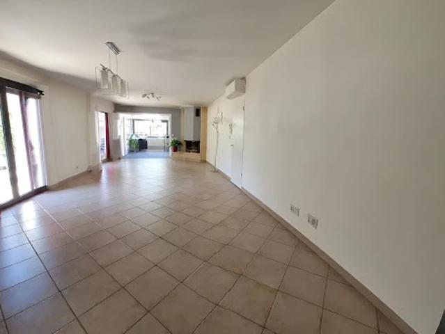 Vente Villa 5 pièces 153 m2 Cabrieres