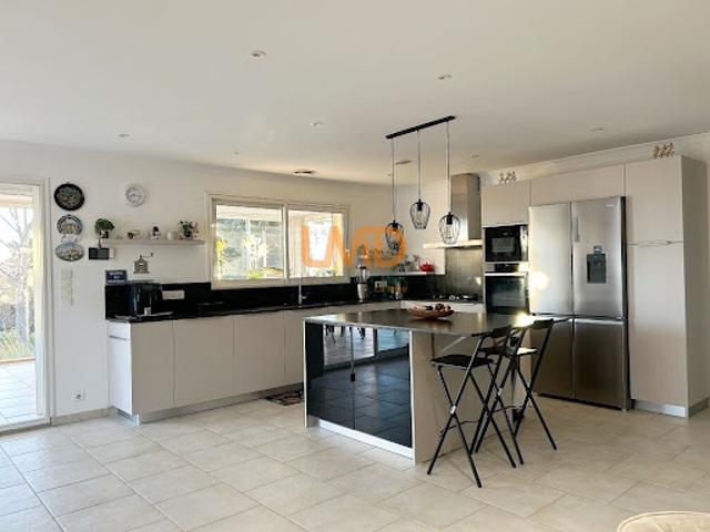 Vente Villa 5 pièces 153 m2 Massillargues Attuech