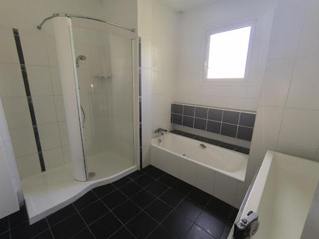 Vente Villa 5 pièces 155 m2 Pompignan