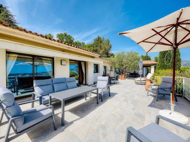 Vente Villa 5 pièces 162 m2 Carros